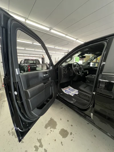 2026 CHEVY SILVERADO 1500 -  LEVEL PACKAGE - BLACK (GBA) - 2026 CHEVY SILVERADO 1500 LEVEL - Image 9 of 20