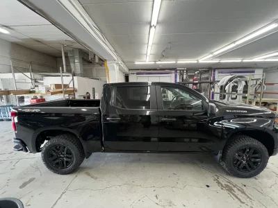 2026 CHEVY SILVERADO 1500 -  LEVEL PACKAGE - BLACK (GBA) - 2026 CHEVY SILVERADO 1500 LEVEL - Image 4 of 20