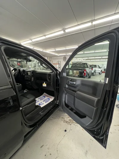 2026 CHEVY SILVERADO 1500 -  LEVEL PACKAGE - BLACK (GBA) - 2026 CHEVY SILVERADO 1500 LEVEL - Image 6 of 20