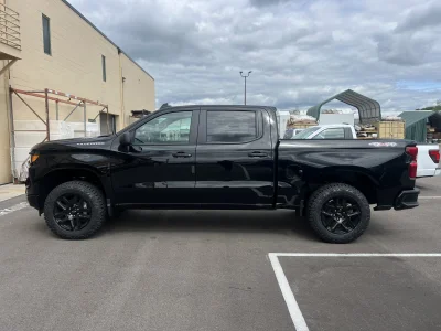 2026 CHEVY SILVERADO 1500 - LEVEL PACKAGE - BLACK (GBA) - 2026 CHEVY SILVERADO 1500 LEVEL - Image 19 of 21