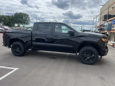2026 CHEVY SILVERADO 1500 - LEVEL PACKAGE - BLACK (GBA) - 2026 CHEVY SILVERADO 1500 LEVEL - Image 1 of 21
