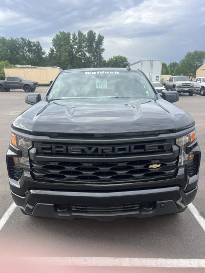 2026 CHEVY SILVERADO 1500 - LEVEL PACKAGE - BLACK (GBA) - 2026 CHEVY SILVERADO 1500 LEVEL - Image 3 of 21
