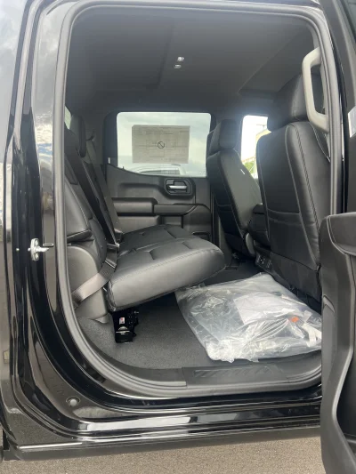 2026 CHEVY SILVERADO 1500 - LEVEL PACKAGE - BLACK (GBA) - 2026 CHEVY SILVERADO 1500 LEVEL - Image 8 of 21