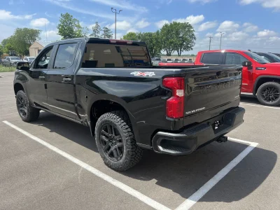 2026 CHEVY SILVERADO 1500 - LEVEL  PACKAGE - BLACK (GBA) - 2026 CHEVY SILVERADO 1500 LEVEL - Image 15 of 21