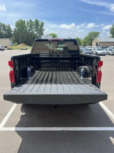 2026 CHEVY SILVERADO 1500 - LEVEL  PACKAGE - BLACK (GBA) - 2026 CHEVY SILVERADO 1500 LEVEL - Image 17 of 21