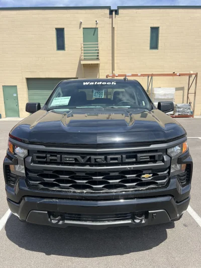2026 CHEVY SILVERADO 1500 - LEVEL  PACKAGE - BLACK (GBA) - 2026 CHEVY SILVERADO 1500 LEVEL - Image 2 of 21