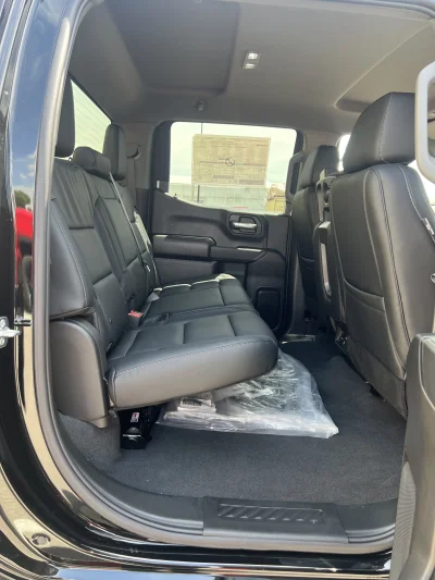 2026 CHEVY SILVERADO 1500 - LEVEL  PACKAGE - BLACK (GBA) - 2026 CHEVY SILVERADO 1500 LEVEL - Image 9 of 21