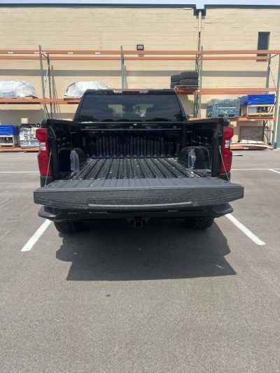 2026  CHEVY SILVERADO 1500  -  LEVEL  PACKAGE - BLACK (GBA) - 2026 CHEVY SILVERADO 1500 LEVEL - Image 10 of 15