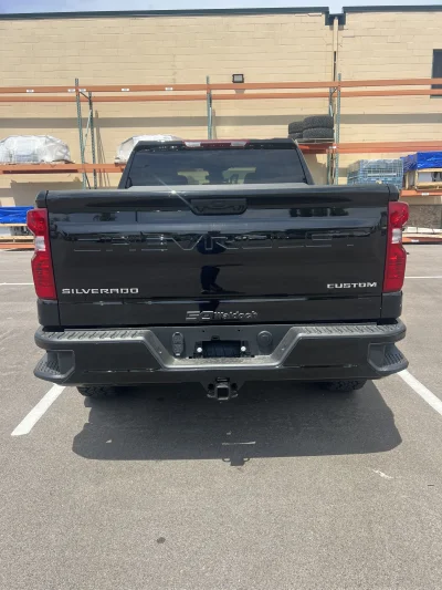 2026  CHEVY SILVERADO 1500  -  LEVEL  PACKAGE - BLACK (GBA) - 2026 CHEVY SILVERADO 1500 LEVEL - Image 11 of 15