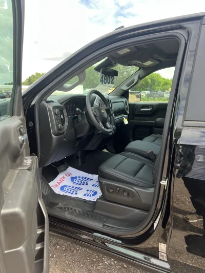 2026 CHEVY SILVERADO 1500 - LEVEL PACKAGE - BLACK (GBA) - 2026 CHEVY SILVERADO 1500 LEVEL - Image 13 of 19