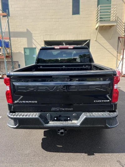 2026 CHEVY SILVERADO 1500 - LEVEL PACKAGE - BLACK (GBA) - 2026 CHEVY SILVERADO 1500 LEVEL - Image 3 of 6
