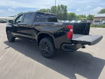 2026 CHEVY SILVERADO 1500 - LEVEL  PACKAGE - BLACK (GBA) - 2026 CHEVY SILVERADO 1500 LEVEL - Image 18 of 21