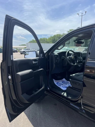 2026 CHEVY SILVERADO 1500 - LEVEL  PACKAGE - BLACK (GBA) - 2026 CHEVY SILVERADO 1500 LEVEL - Image 11 of 21
