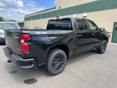 2026 CHEVY SILVERADO 1500 - LEVEL PACKAGE - BLACK (GBA) - 2026 CHEVY SILVERADO 1500 LEVEL - Image 13 of 21