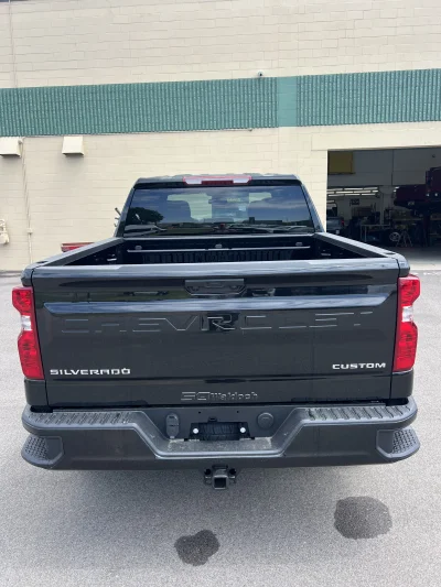 2026 CHEVY SILVERADO 1500 - LEVEL PACKAGE - BLACK (GBA) - 2026 CHEVY SILVERADO 1500 LEVEL - Image 14 of 21