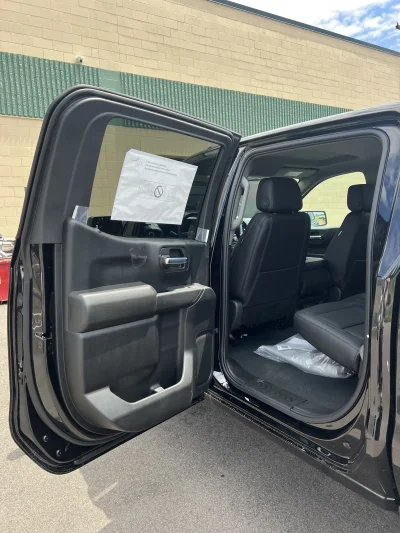 2026 CHEVY SILVERADO 1500 - LEVEL PACKAGE - BLACK (GBA) - 2026 CHEVY SILVERADO 1500 LEVEL - Image 9 of 21