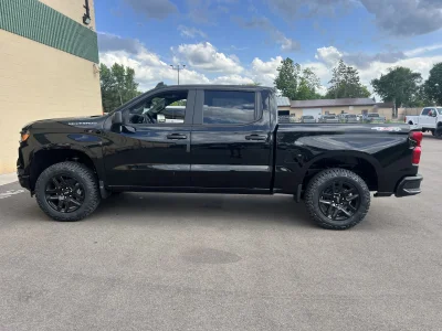 2026 CHEVY SILVERADO 1500 - LEVEL  PACKAGE - BLACK (GBA) - 2026 CHEVY SILVERADO 1500 LEVEL - Image 19 of 21