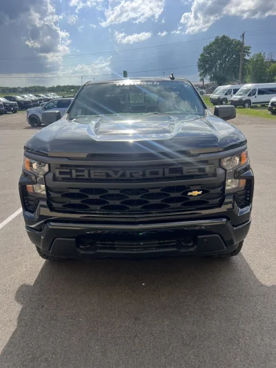 2026 CHEVY SILVERADO 1500 - LEVEL  PACKAGE - BLACK (GBA) - 2026 CHEVY SILVERADO 1500 LEVEL - Image 2 of 21