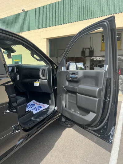 2026 CHEVY SILVERADO 1500 - LEVEL  PACKAGE - BLACK (GBA) - 2026 CHEVY SILVERADO 1500 LEVEL - Image 5 of 21