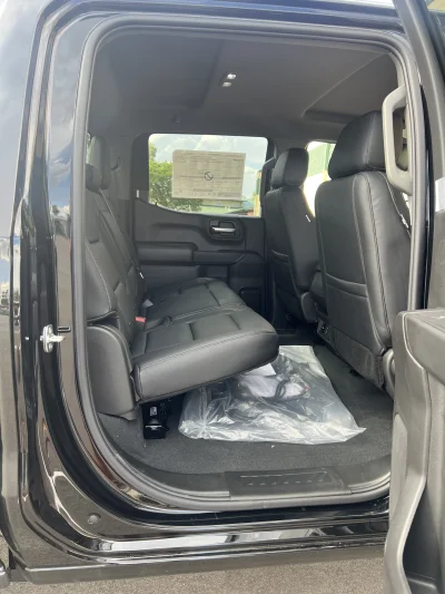 2026 CHEVY SILVERADO 1500 - LEVEL  PACKAGE - BLACK (GBA) - 2026 CHEVY SILVERADO 1500 LEVEL - Image 9 of 21