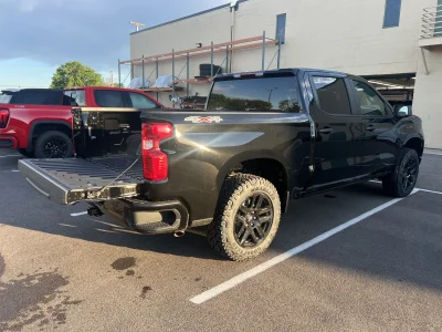 2026 CHEVY SILVERADO 1500  LEVEL  PACKAGE - BLACK (GBA) - 2026 CHEVY SILVERADO 1500 LEVEL - Image 16 of 21