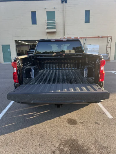 2026 CHEVY SILVERADO 1500  LEVEL  PACKAGE - BLACK (GBA) - 2026 CHEVY SILVERADO 1500 LEVEL - Image 17 of 21