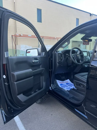 2026 CHEVY SILVERADO 1500  LEVEL  PACKAGE - BLACK (GBA) - 2026 CHEVY SILVERADO 1500 LEVEL - Image 12 of 21