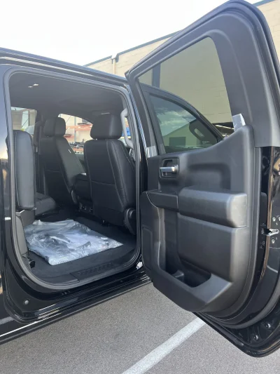 2026 CHEVY SILVERADO 1500  LEVEL  PACKAGE - BLACK (GBA) - 2026 CHEVY SILVERADO 1500 LEVEL - Image 8 of 21