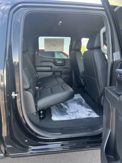 2026 CHEVY SILVERADO 1500  LEVEL  PACKAGE - BLACK (GBA) - 2026 CHEVY SILVERADO 1500 LEVEL - Image 9 of 21
