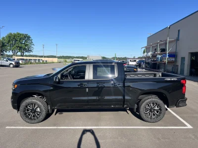 2026 CHEVY SILVERADO 1500 - LEVEL PACKAGE - BLACK (GBA) - 2026 CHEVY SILVERADO 1500 LEVEL - Image 19 of 21