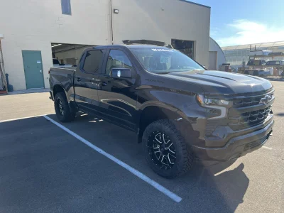 2026 CHEVY SILVERADO 1500 - LEVEL PACKAGE - BLACK (GBA) - 2026 CHEVY SILVERADO 1500 LEVEL - Image 3 of 21