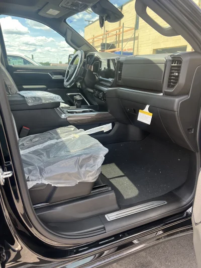 2026 CHEVY SILVERADO 1500 - LEVEL PACKAGE - BLACK (GBA) - 2026 CHEVY SILVERADO 1500 LEVEL - Image 7 of 15