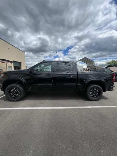2026 CHEVY SILVERADO 1500 - LEVEL PACKAGE - BLACK (GBA) - 2026 CHEVY SILVERADO 1500 LEVEL - Image 4 of 15