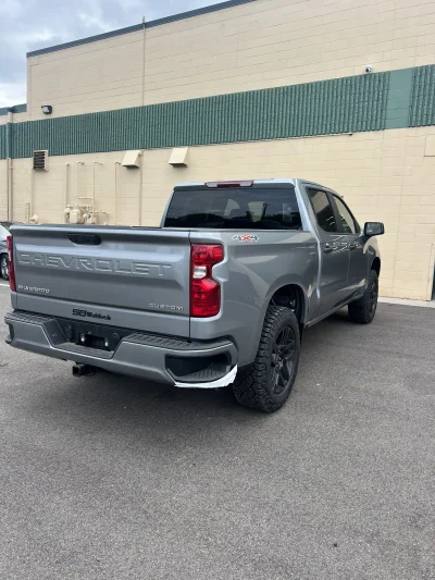 2026 CHEVY SILVERADO 1500 - LEVEL PACKAGE - STERLING GRAY (GXD) - 2026 CHEVY SILVERADO 1500 LEVEL - Image 13 of 15