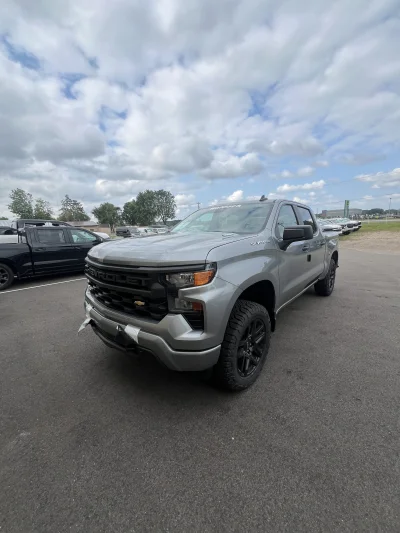 2026 CHEVY SILVERADO 1500 - LEVEL PACKAGE - STERLING GRAY (GXD) - 2026 CHEVY SILVERADO 1500 LEVEL - Image 3 of 15