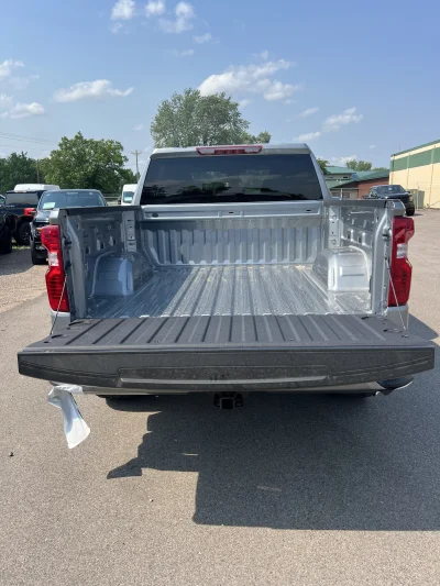 2026 CHEVY SILVERADO 1500 - LEVEL PACKAGE - STERLING GRAY (GXD) - 2026 CHEVY SILVERADO 1500 LEVEL - Image 18 of 21