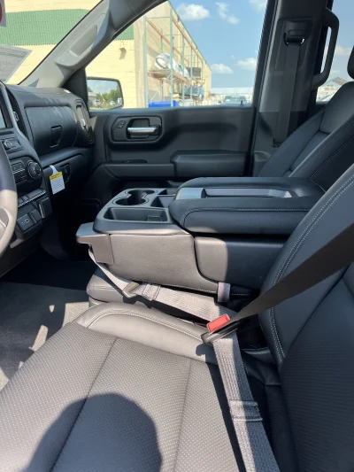 2026 CHEVY SILVERADO 1500 - LEVEL PACKAGE - STERLING GRAY (GXD) - 2026 CHEVY SILVERADO 1500 LEVEL - Image 13 of 21