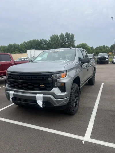 2026 CHEVY SILVERADO 1500 - LEVEL PACKAGE - STERLING GRAY (GXD) - 2026 CHEVY SILVERADO 1500 LEVEL - Image 3 of 15