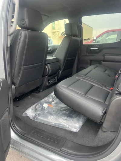 2026 CHEVY SILVERADO 1500 - LEVEL PACKAGE - STERLING GRAY (GXD) - 2026 CHEVY SILVERADO 1500 LEVEL - Image 9 of 15