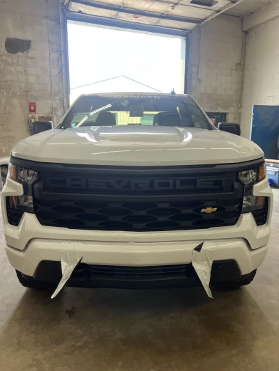 2026 CHEVY SILVERADO 1500 - LEVEL PACKAGE - SUMMIT WHITE (GAZ) - 2026 CHEVY SILVERADO 1500 LEVEL - Image 2 of 15