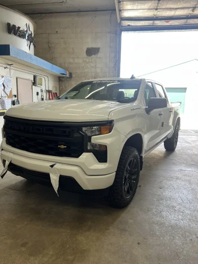 2026 CHEVY SILVERADO 1500 - LEVEL PACKAGE - SUMMIT WHITE (GAZ) - 2026 CHEVY SILVERADO 1500 LEVEL - Image 3 of 15