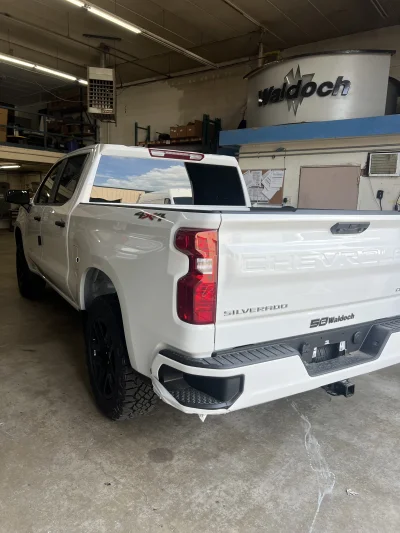 2026 CHEVY SILVERADO 1500 - LEVEL PACKAGE - SUMMIT WHITE (GAZ) - 2026 CHEVY SILVERADO 1500 LEVEL - Image 10 of 15