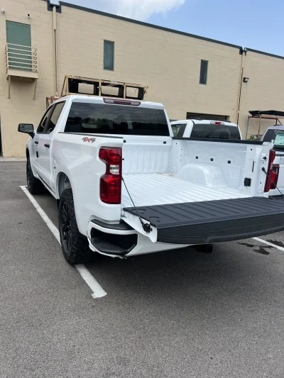 2026 CHEVY SILVERADO 1500 - LEVEL PACKAGE - STERLING GRAY (GXD) - 2026 CHEVY SILVERADO 1500 LEVEL - Image 10 of 15