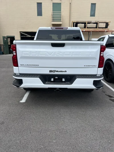 2026 CHEVY SILVERADO 1500 - LEVEL PACKAGE - STERLING GRAY (GXD) - 2026 CHEVY SILVERADO 1500 LEVEL - Image 12 of 15