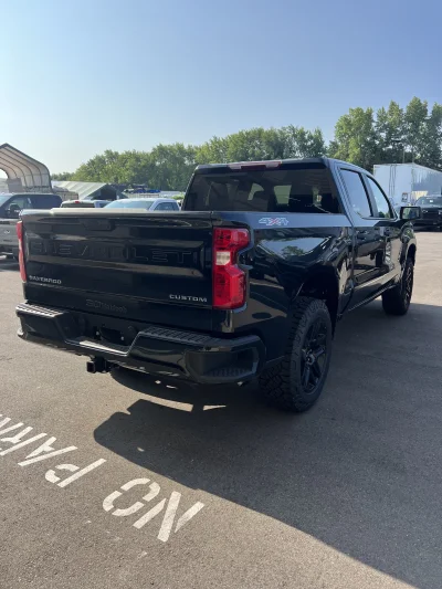 2026 CHEVY SILVERADO 1500 - LEVEL PACKAGE - BLACK (GBA) - 2026 CHEVY SILVERADO 1500 LEVEL - Image 13 of 15