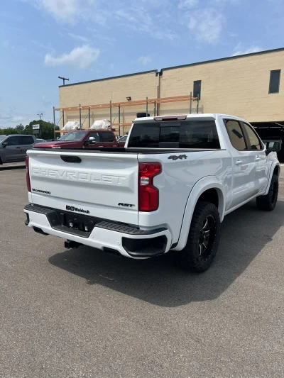 2026 CHEVY SILVERADO 1500 - LEVEL PACKAGE - SUMMIT WHITE (GAZ) - 2026 CHEVY SILVERADO 1500 LEVEL - Image 13 of 15