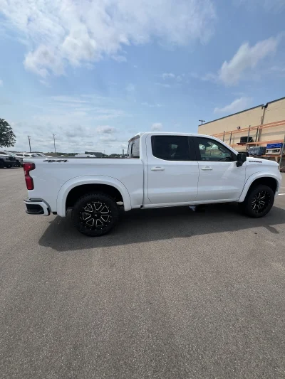2026 CHEVY SILVERADO 1500 - LEVEL PACKAGE - SUMMIT WHITE (GAZ) - 2026 CHEVY SILVERADO 1500 LEVEL - Image 5 of 15