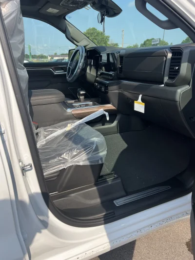 2026 CHEVY SILVERADO 1500 - LEVEL PACKAGE - SUMMIT WHITE (GAZ) - 2026 CHEVY SILVERADO 1500 LEVEL - Image 8 of 15