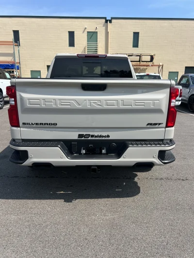 2026 CHEVY SILVERADO 1500 - LEVEL PACKAGE - WHITE SANDS (G42) - 2026 CHEVY SILVERADO 1500 LEVEL - Image 11 of 15