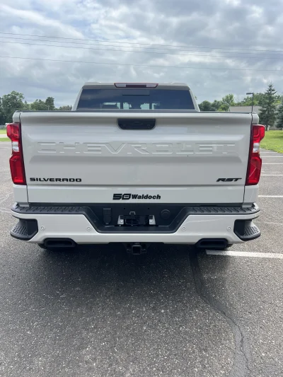 2026 CHEVY SILVERADO 1500 - LEVEL PACKAGE - WHITE SANDS (G42) - 2026 CHEVY SILVERADO 1500 LEVEL - Image 12 of 15